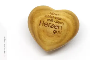 Holzherzen 2